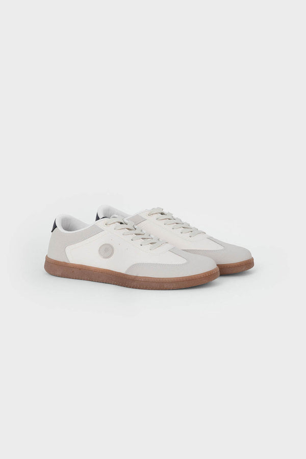 SNEAKER BLANCA SUELA GOMA