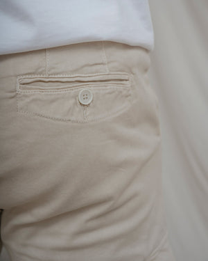 PANTALÓN CHINO CARGO CON GOMA BEIGE