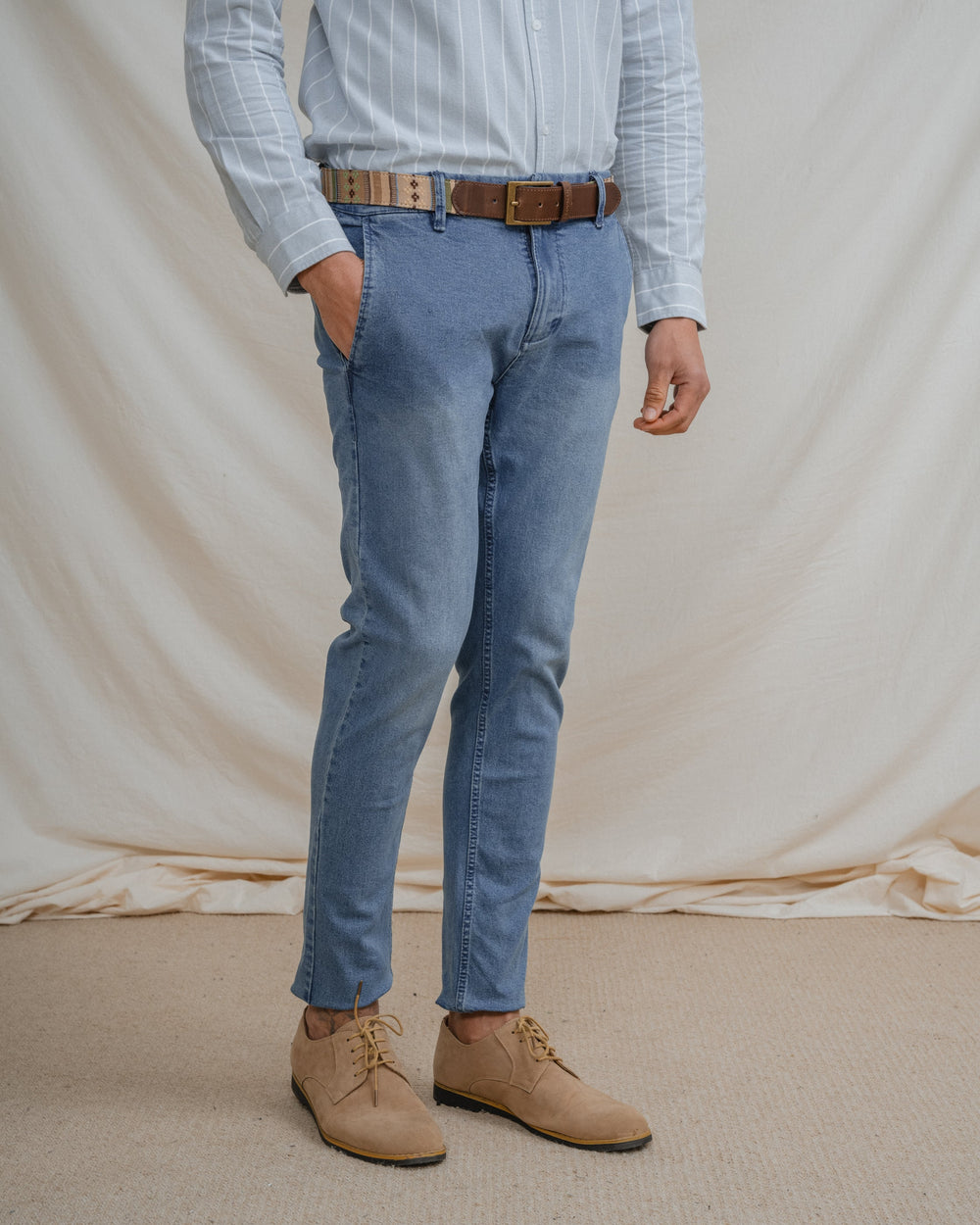 PANTALÓN CHINO SLIM DENIM