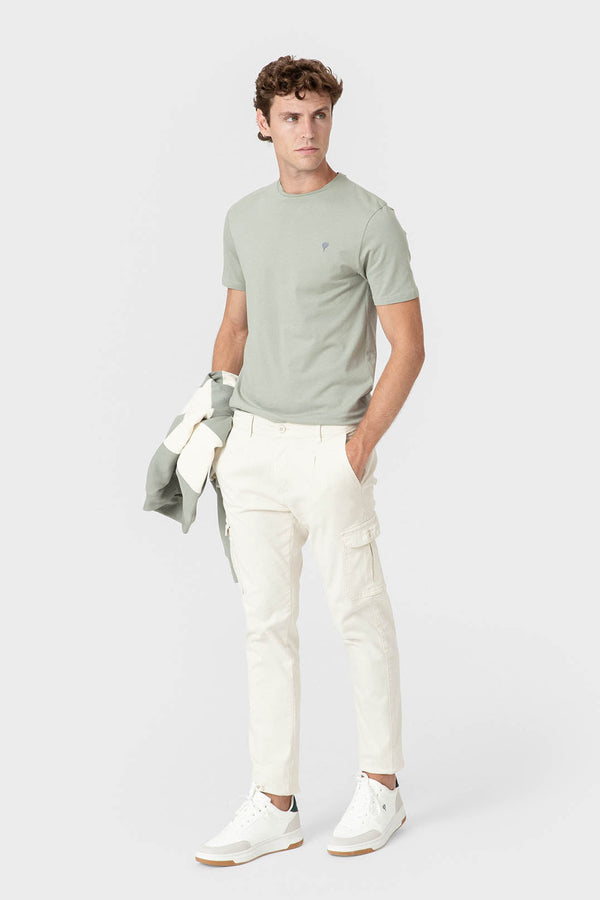 PANTALÓN CHINO SLIM PINZAS CARGO