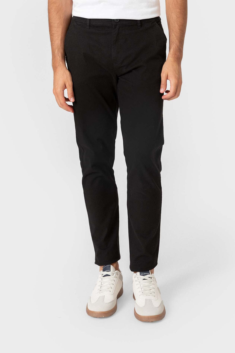 CHINO BÁSICO SLIM NEGRO