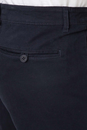 PANTALÓN CHINO PINZAS AZUL