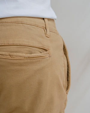 PANTALÓN CHINO SKINNY CROPPED CAMEL