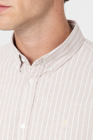 CAMISA OXFORD RAYAS BEIGE