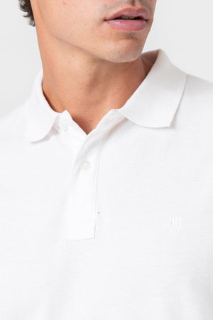 POLO BÁSICO REGULAR FIT BLANCO