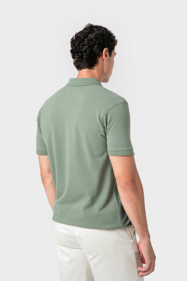 POLO BÁSICO REGULAR FIT VERDE