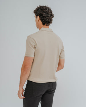 POLO BÁSICO REGULAR FIT BEIGE