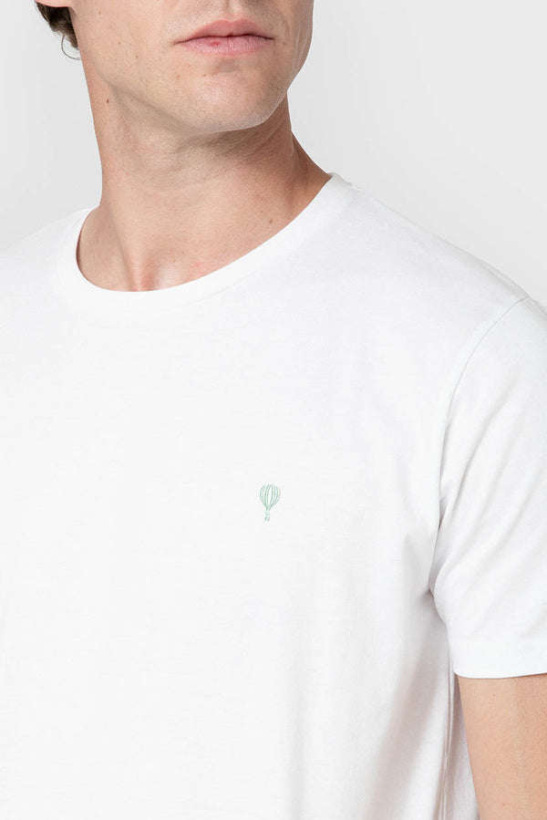 CAMISETA BÁSICA BLANCA