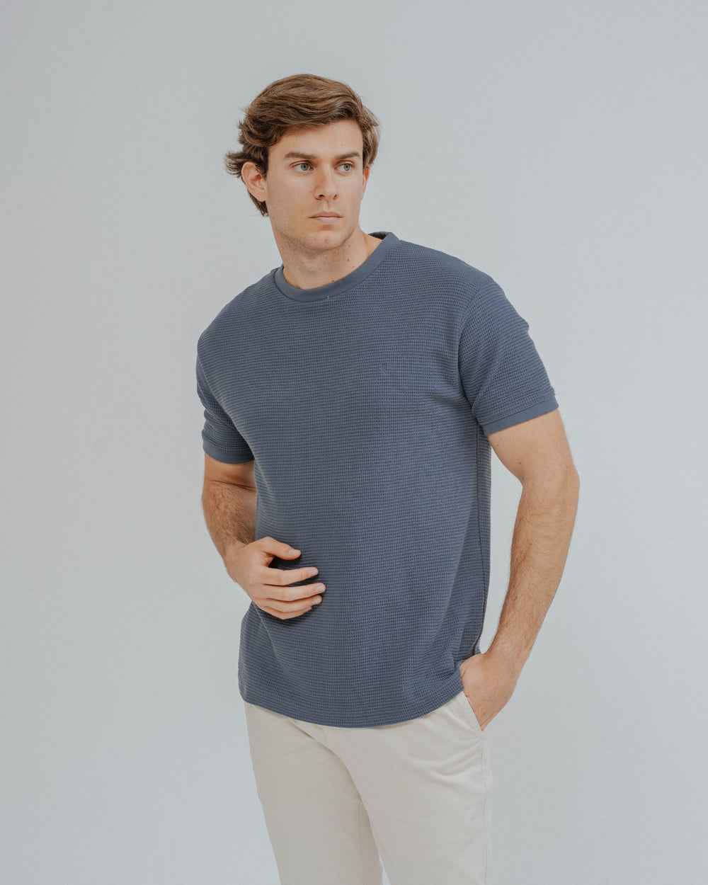 CAMISETA ESTRUCTURA PERFORADA AZUL