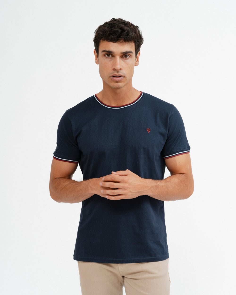 CAMISETA BÁSICA RIBETE BICOLOR