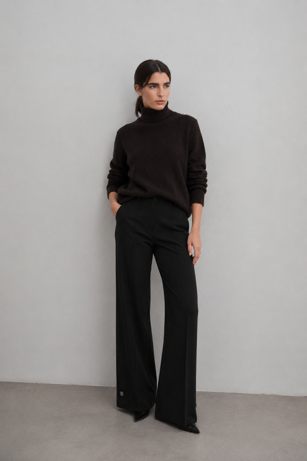 PANTALÓN BOTÓN PLATEADO