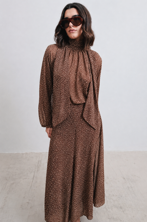 BLUSA LUNARES LAZO