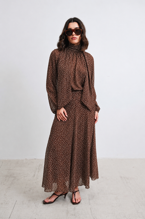 BLUSA LUNARES LAZO