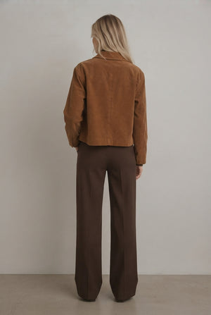 CHAQUETA CORTA EFECTO ANTE