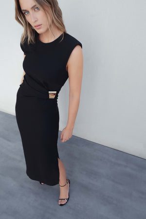 VESTIDO MIDI APLIQUE DORADO