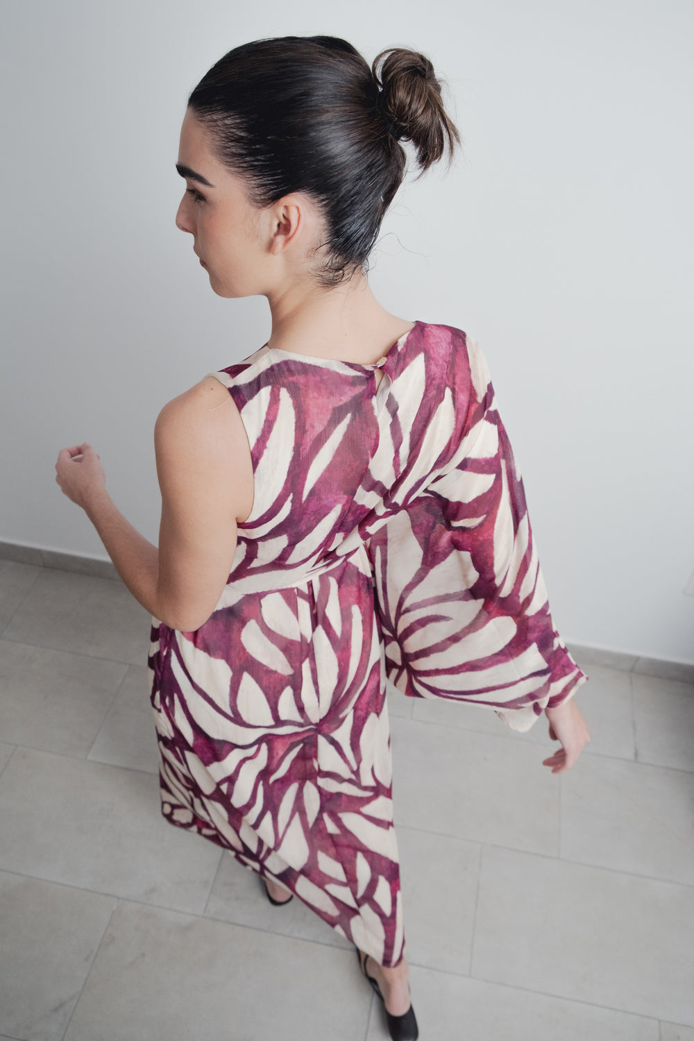 ROBE IMPRIMÉE ASYMÉTRIQUE