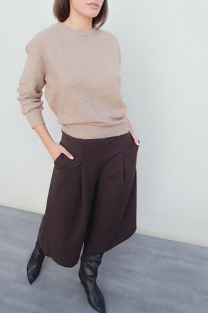 BERMUDA LONG AVEC PLIS