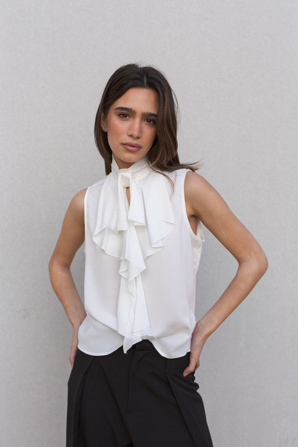 BODY À VOLANTS ET NŒUD