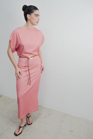 VESTIDO MIDI SATINADO CINTURÓN