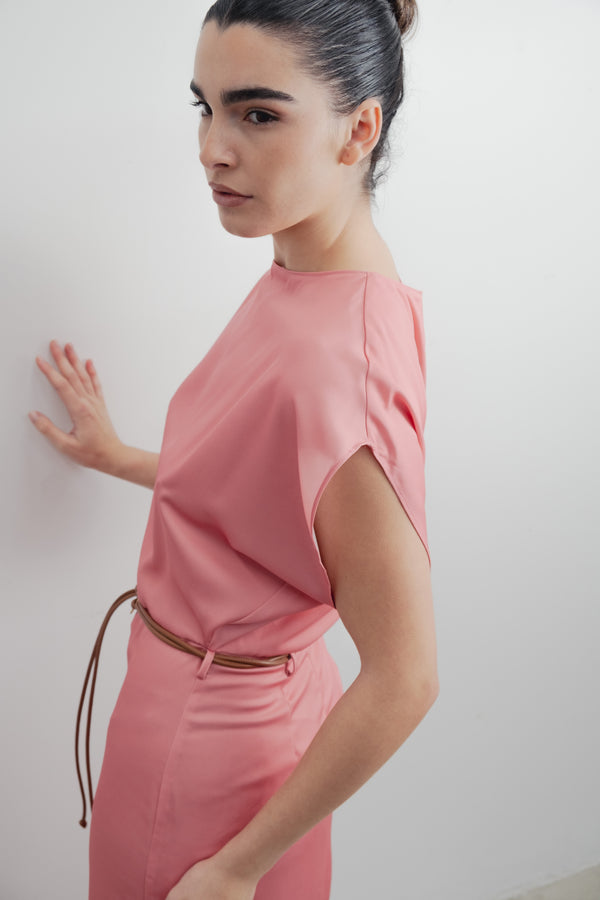 VESTIDO MIDI SATINADO CINTURÓN