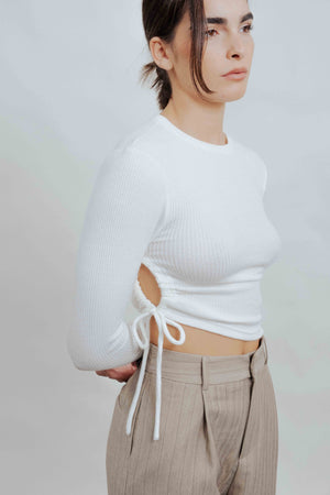 CAMISETA FRUNCE LATERAL