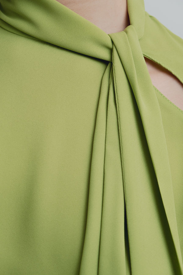 CHEMISE VERTE AVEC NŒUD