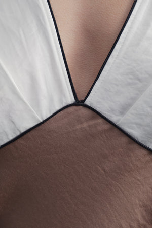 VESTIDO SATINADO VIVOS CONTRASTE