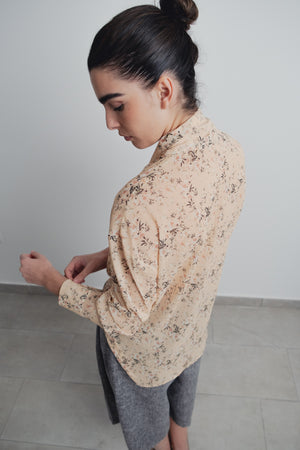 CHEMISE IMPRIMÉE AVEC NŒUD