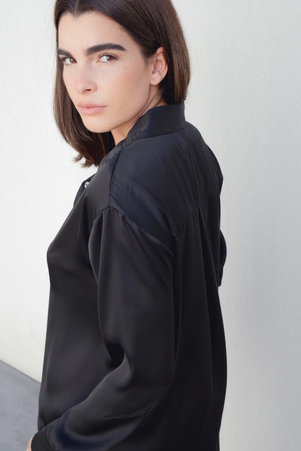 CHEMISE EN SATIN