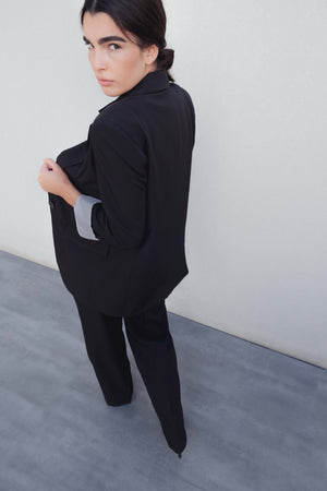 PANTALÓN ANCHO PINZAS