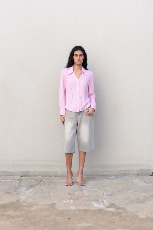 CAMISA ENTALLADA PINZAS