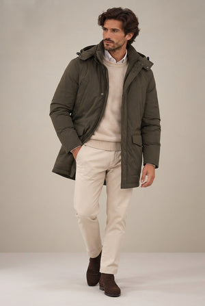 PARKA CON CAPUCHA VERDE