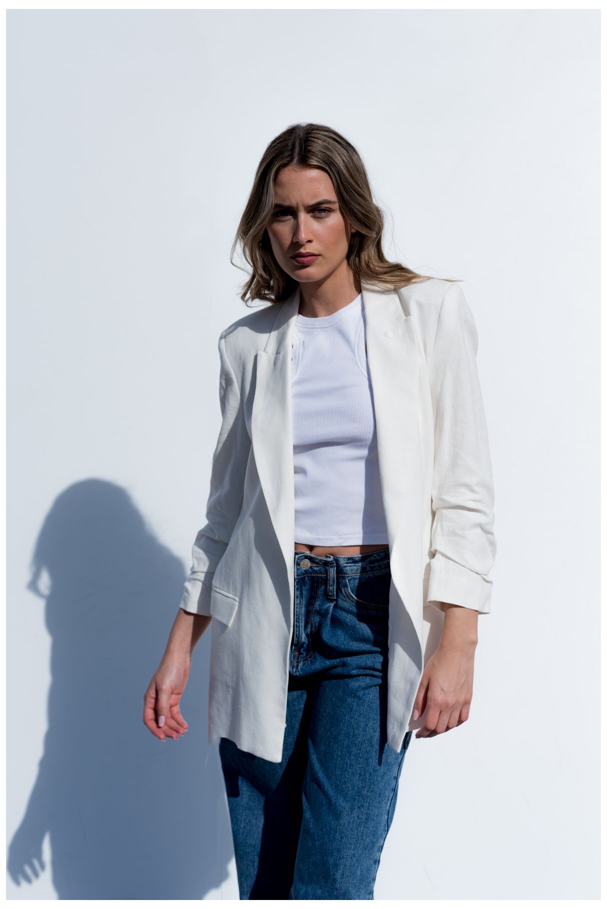 LINEN BLAZER WITH ROLLED-UP SLEEVES