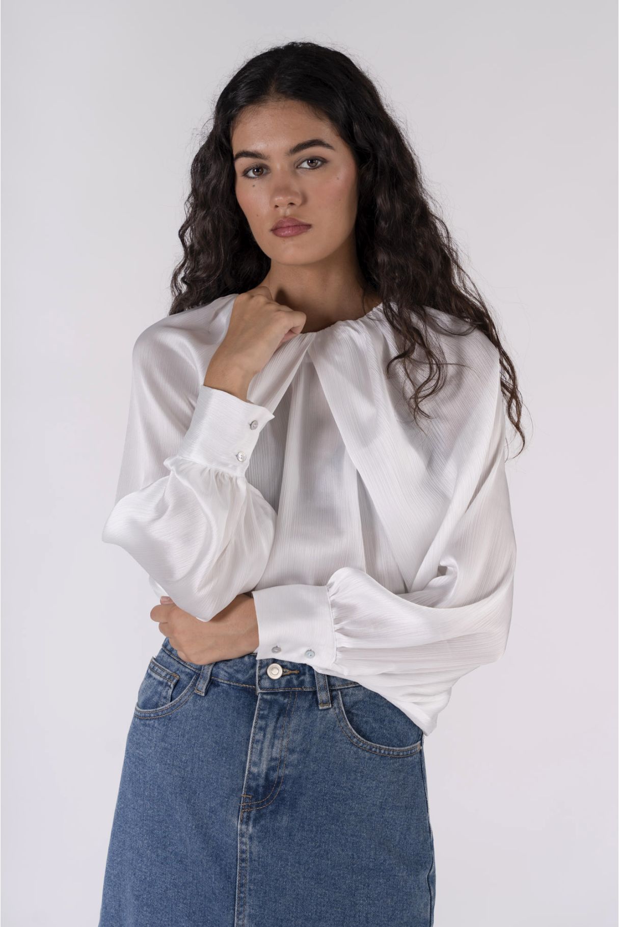 BLUSA SATINADA