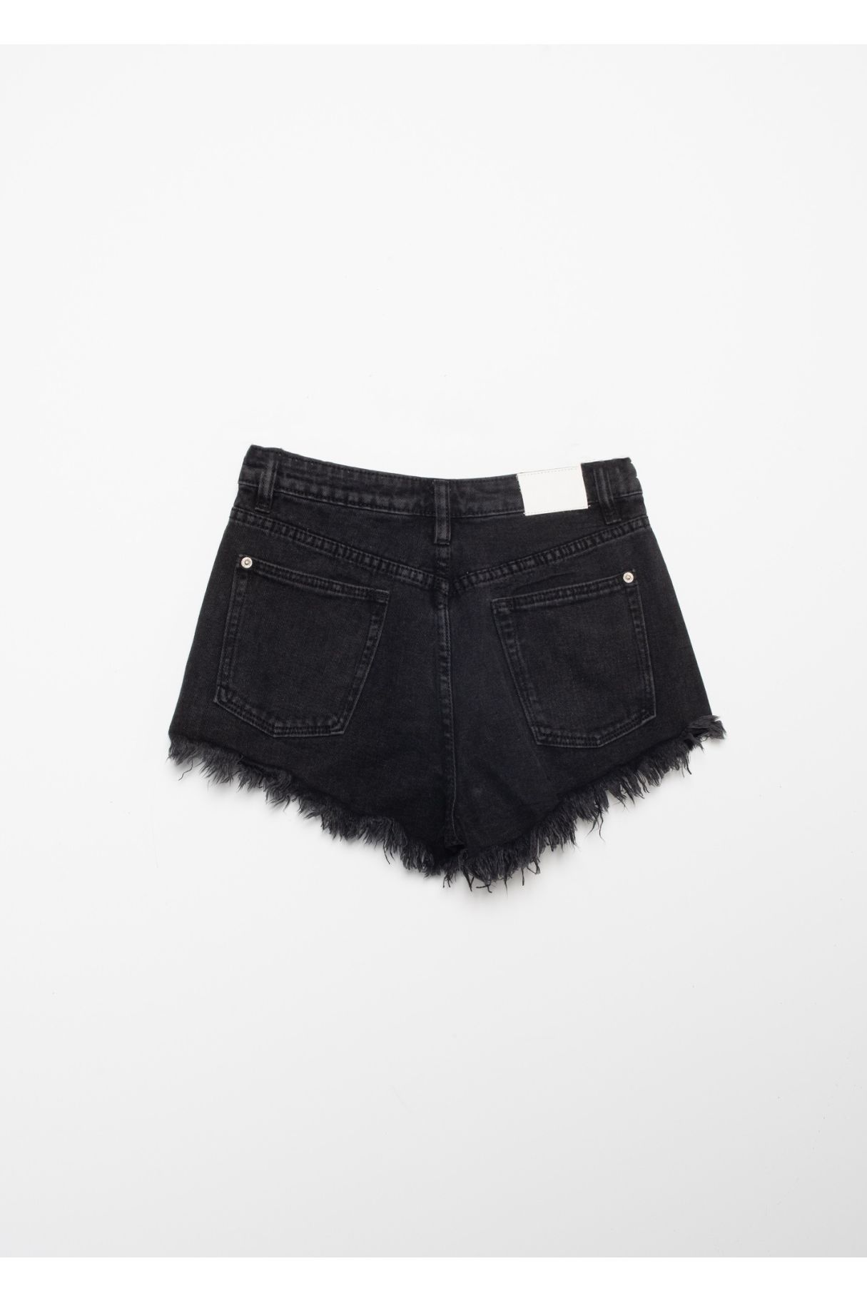 SHORTS DENIM NEGRO DESFLECADO