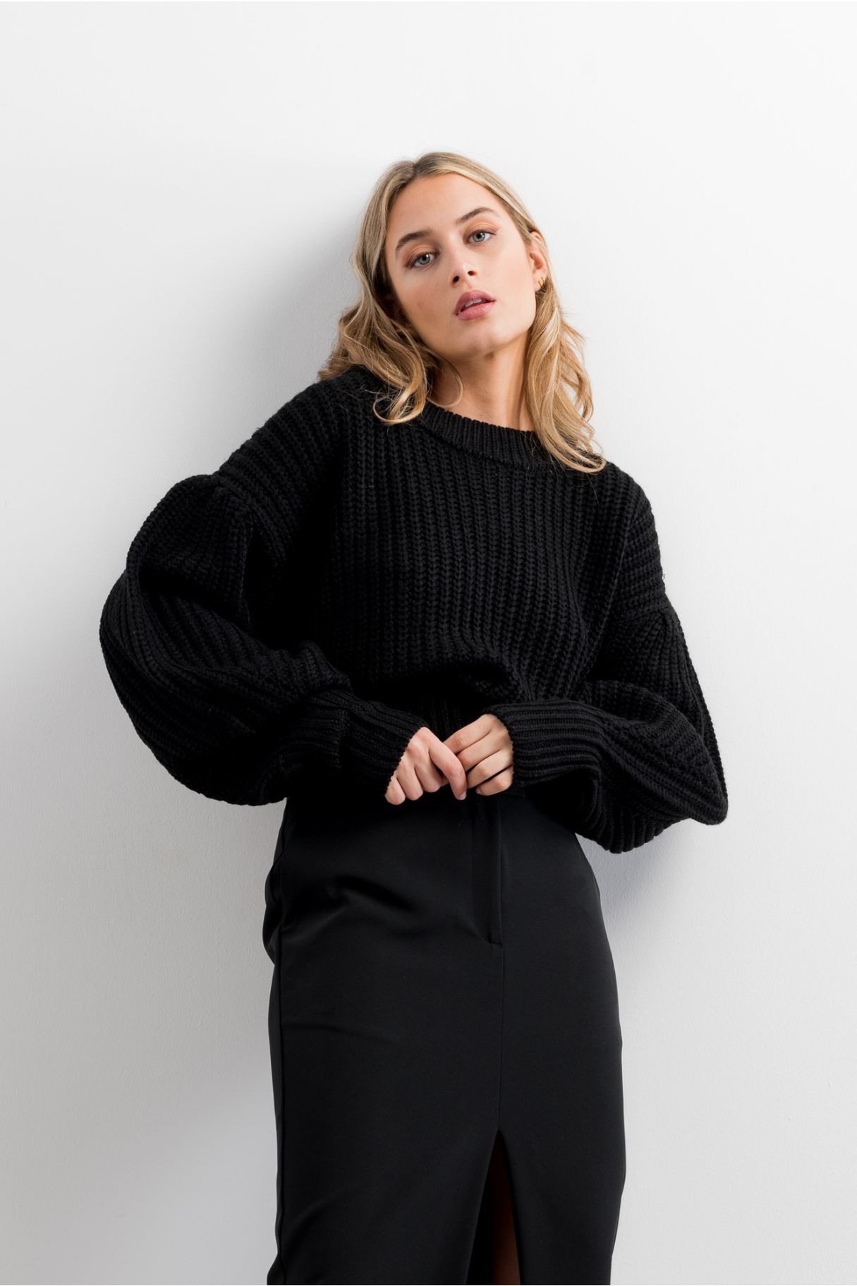 OVERSIZED KNIT SWEATER WITH BALLOON SLEEVES