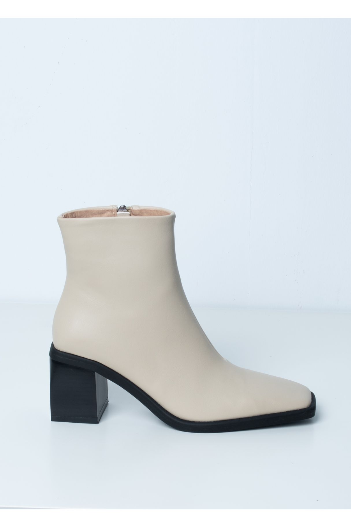  MID-HEEL ANKLE BOOTS WITH SQUARE TOE