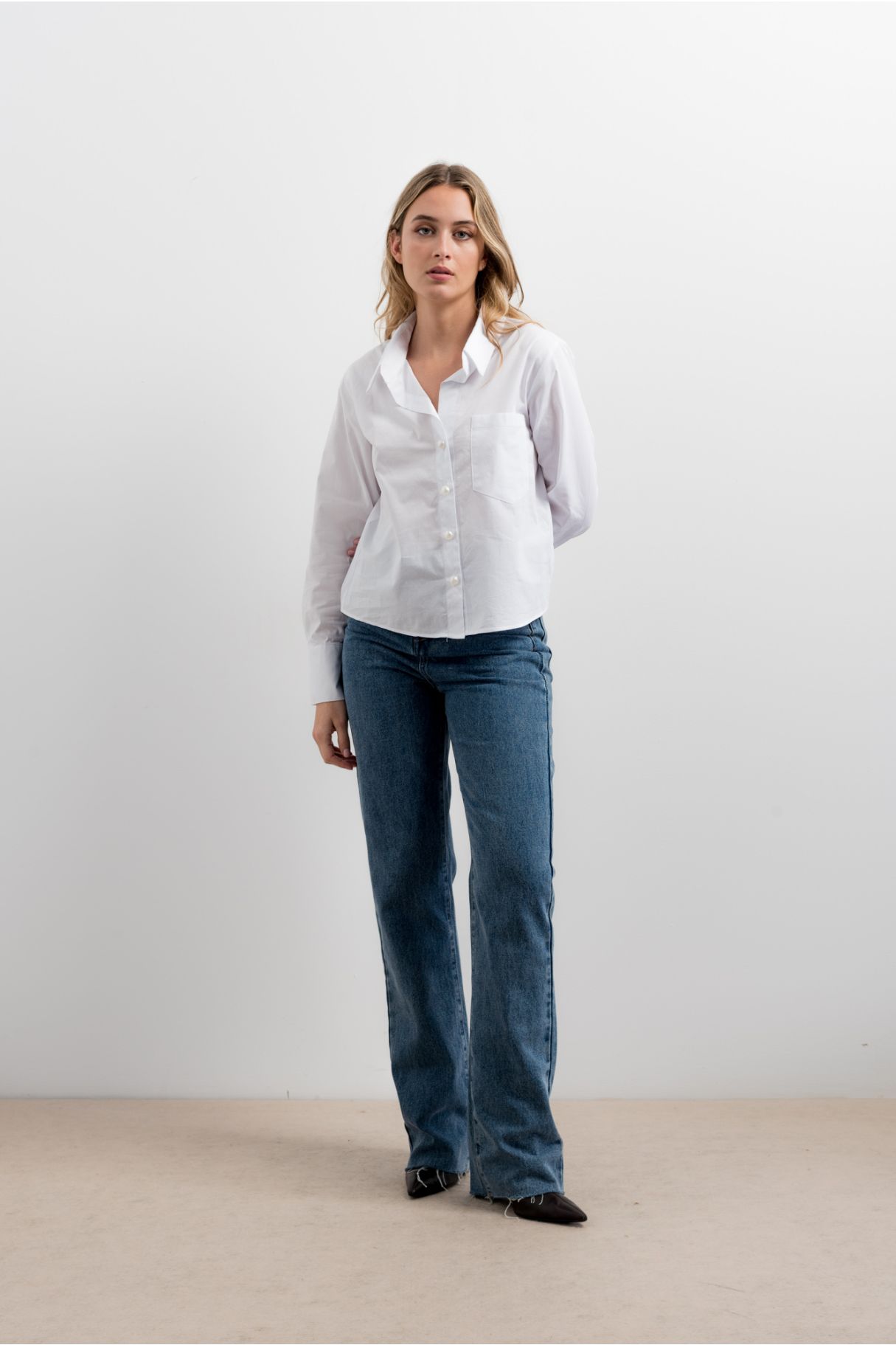 POPLIN SHIRT WITH FAUX PEARL BUTTONS