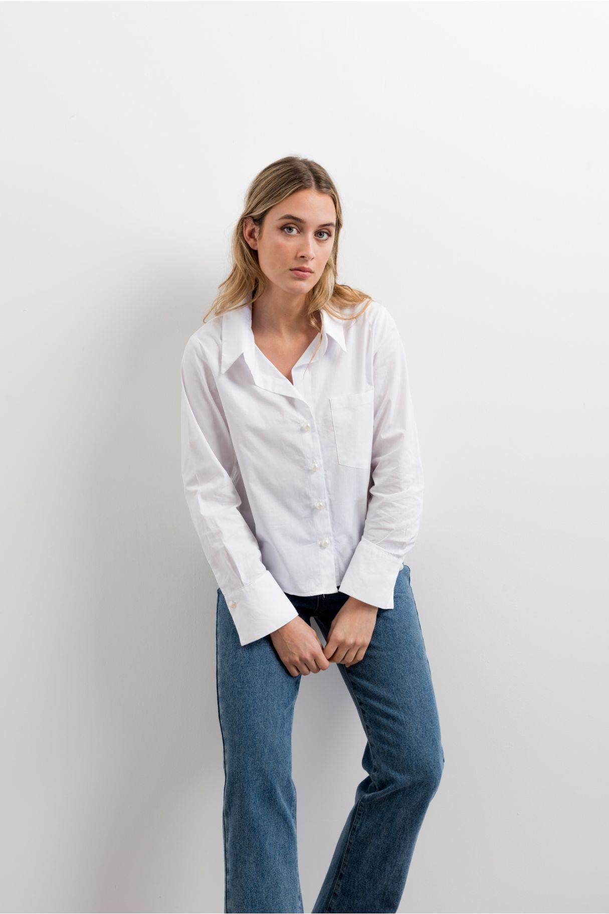 POPLIN SHIRT WITH FAUX PEARL BUTTONS