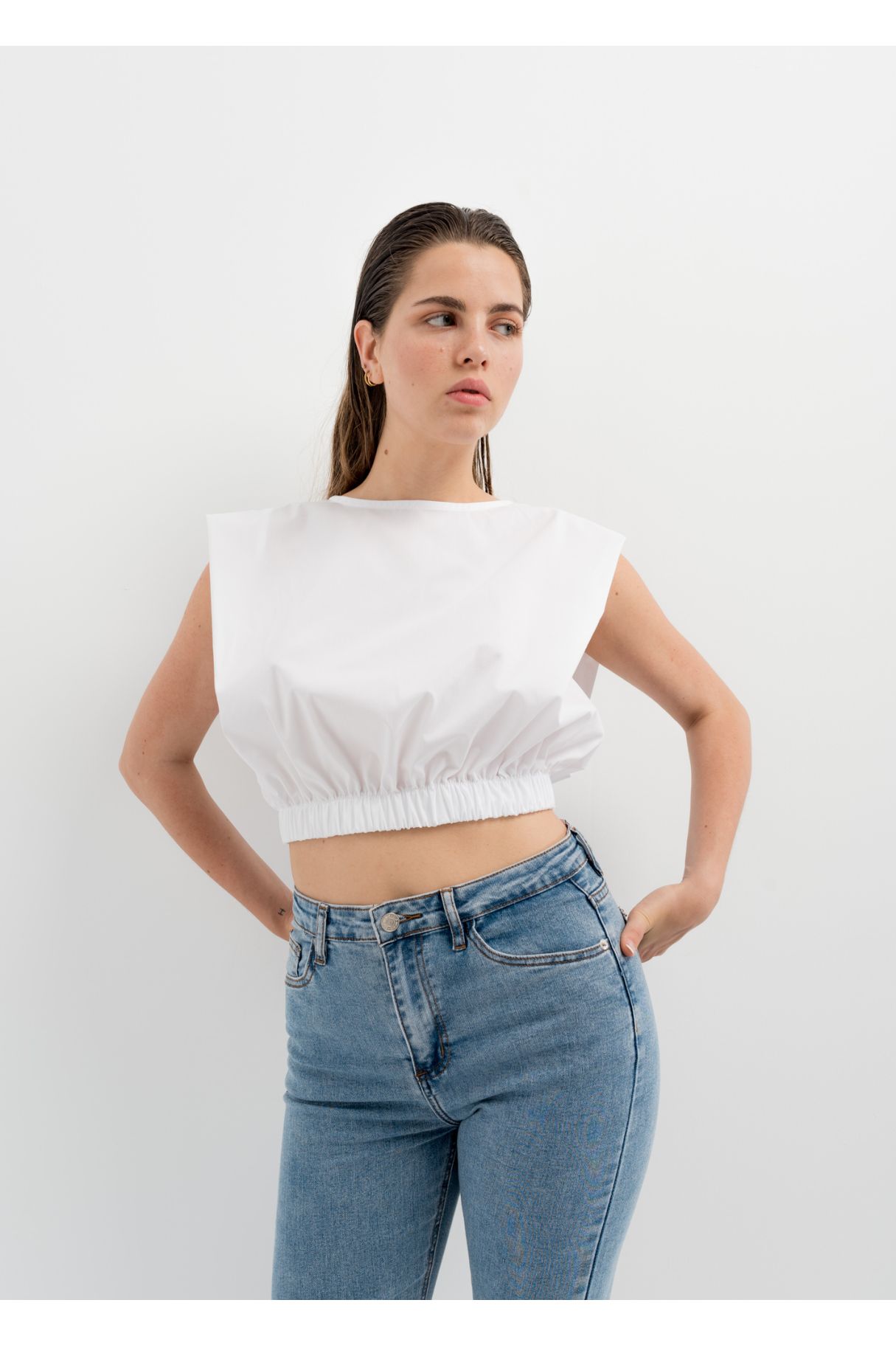 POOPLIN TOP WITH SHOULDER PADS