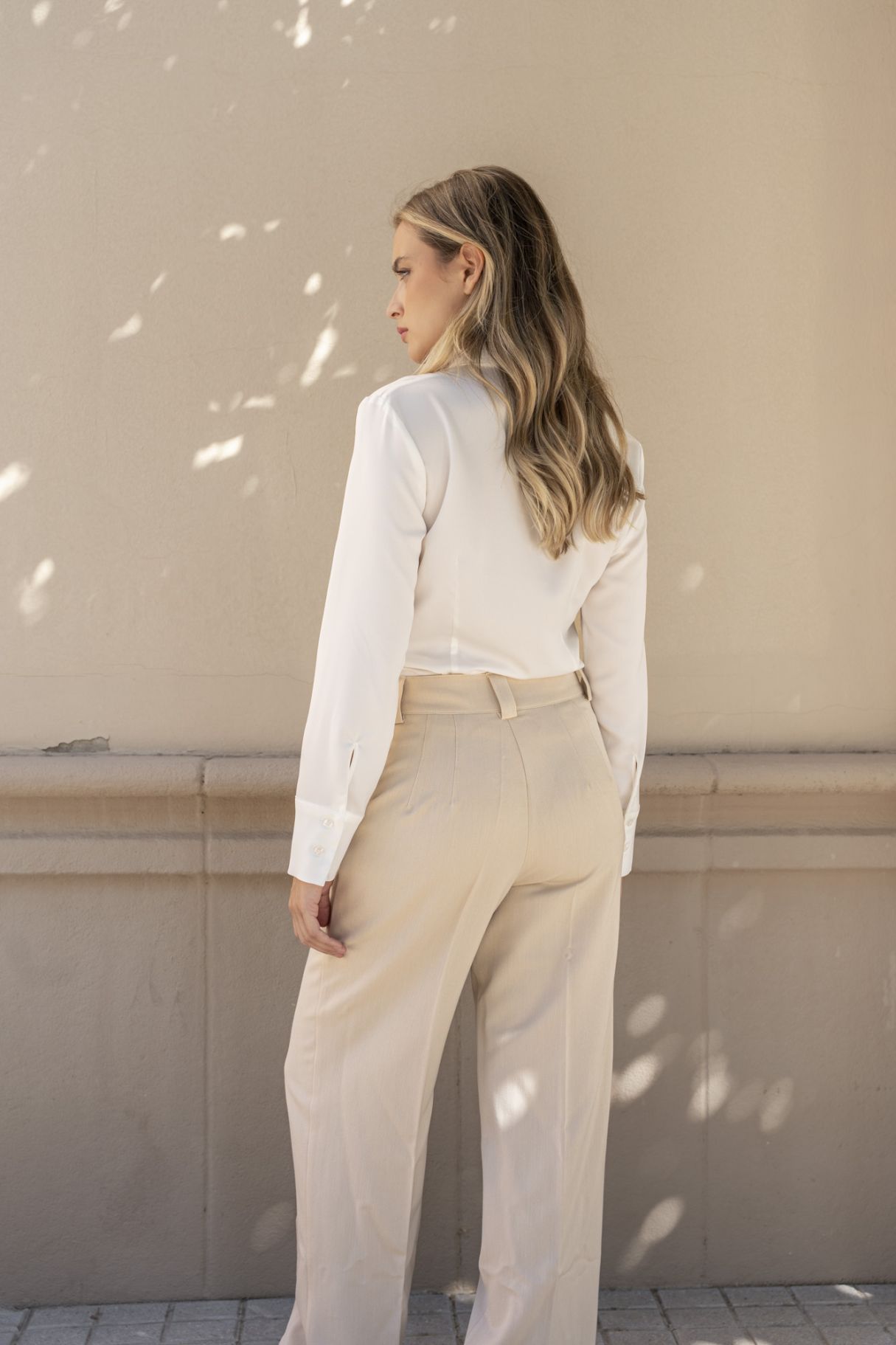 HIGH-WAIST TROUSERS