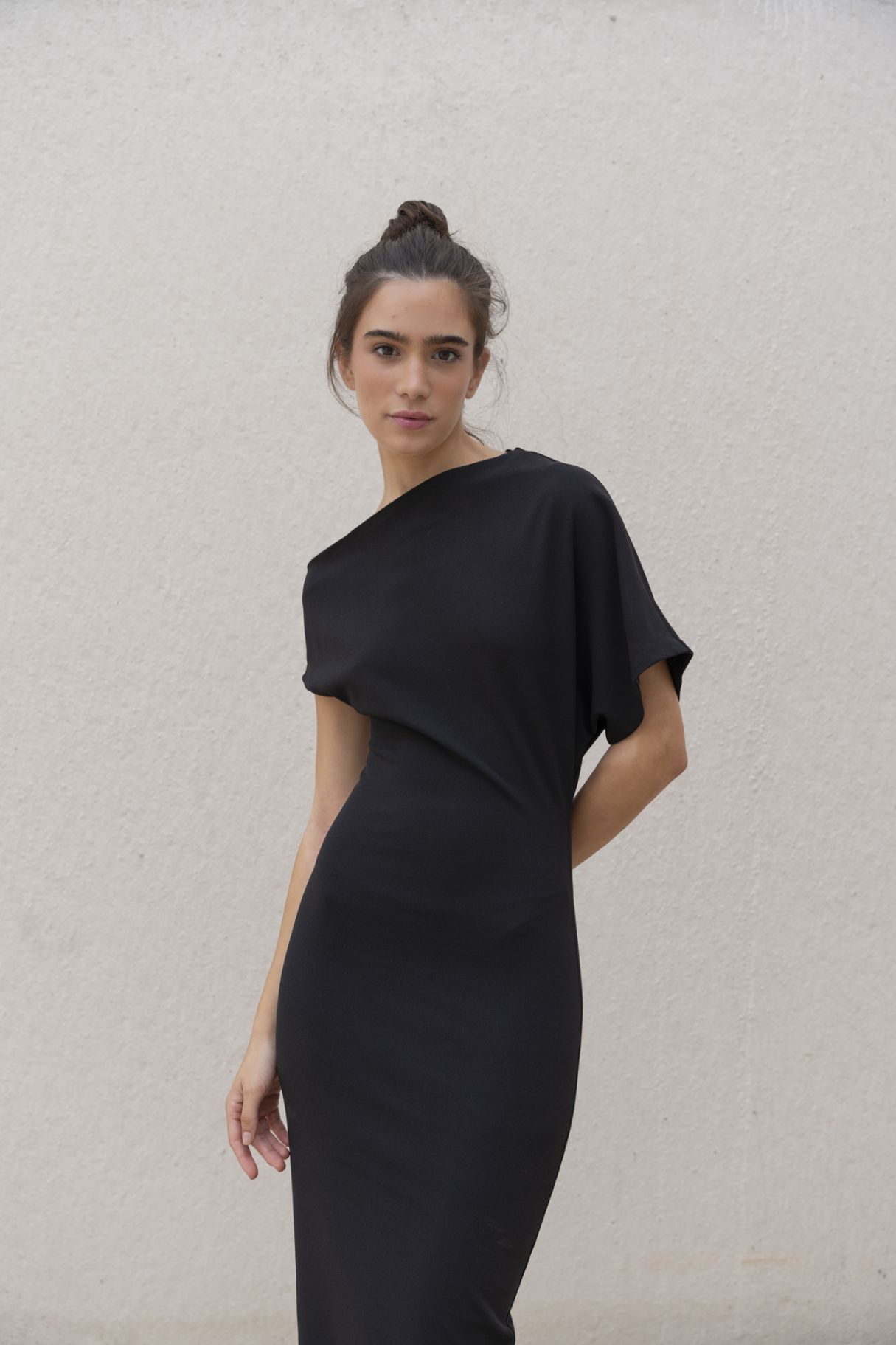 ASYMMETRIC DRESS