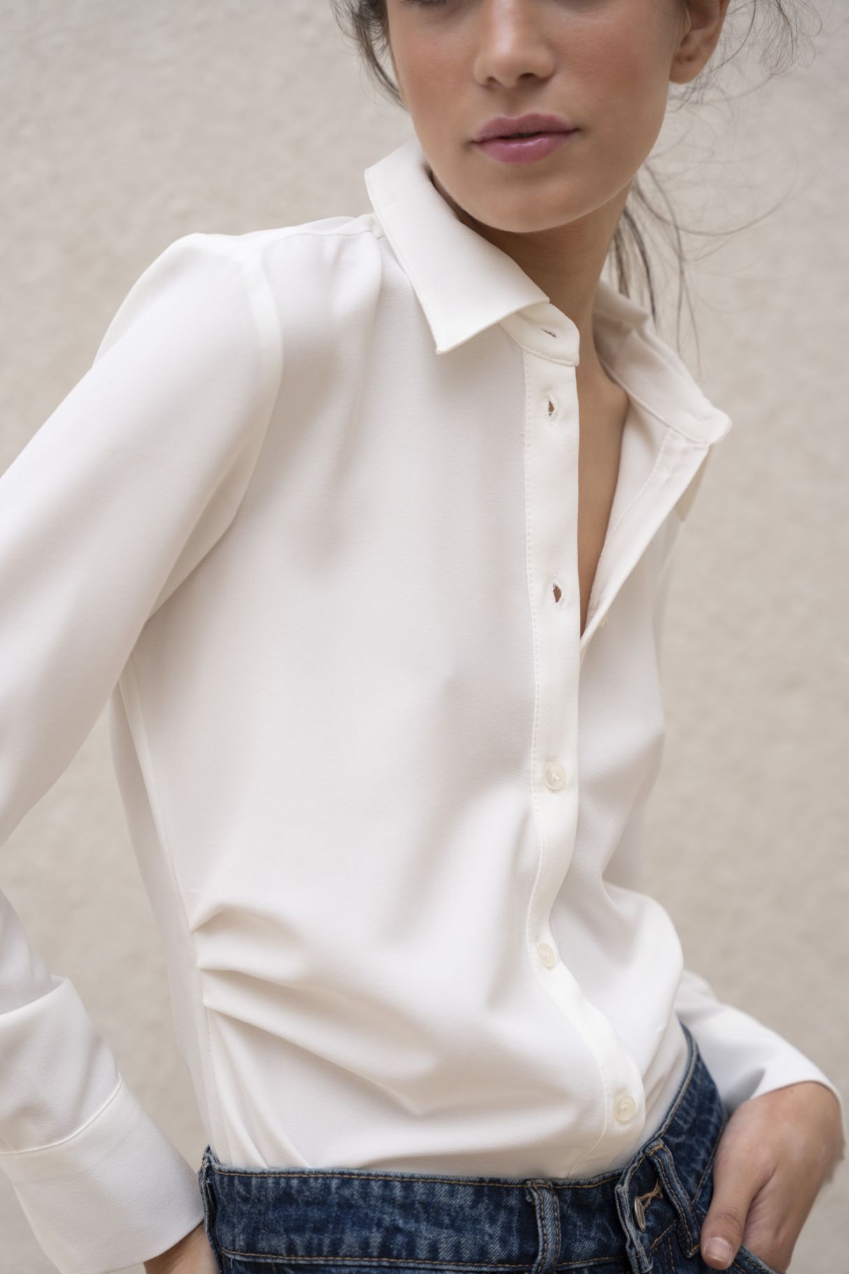 TEXTURE SHIRT WITH PLEATS