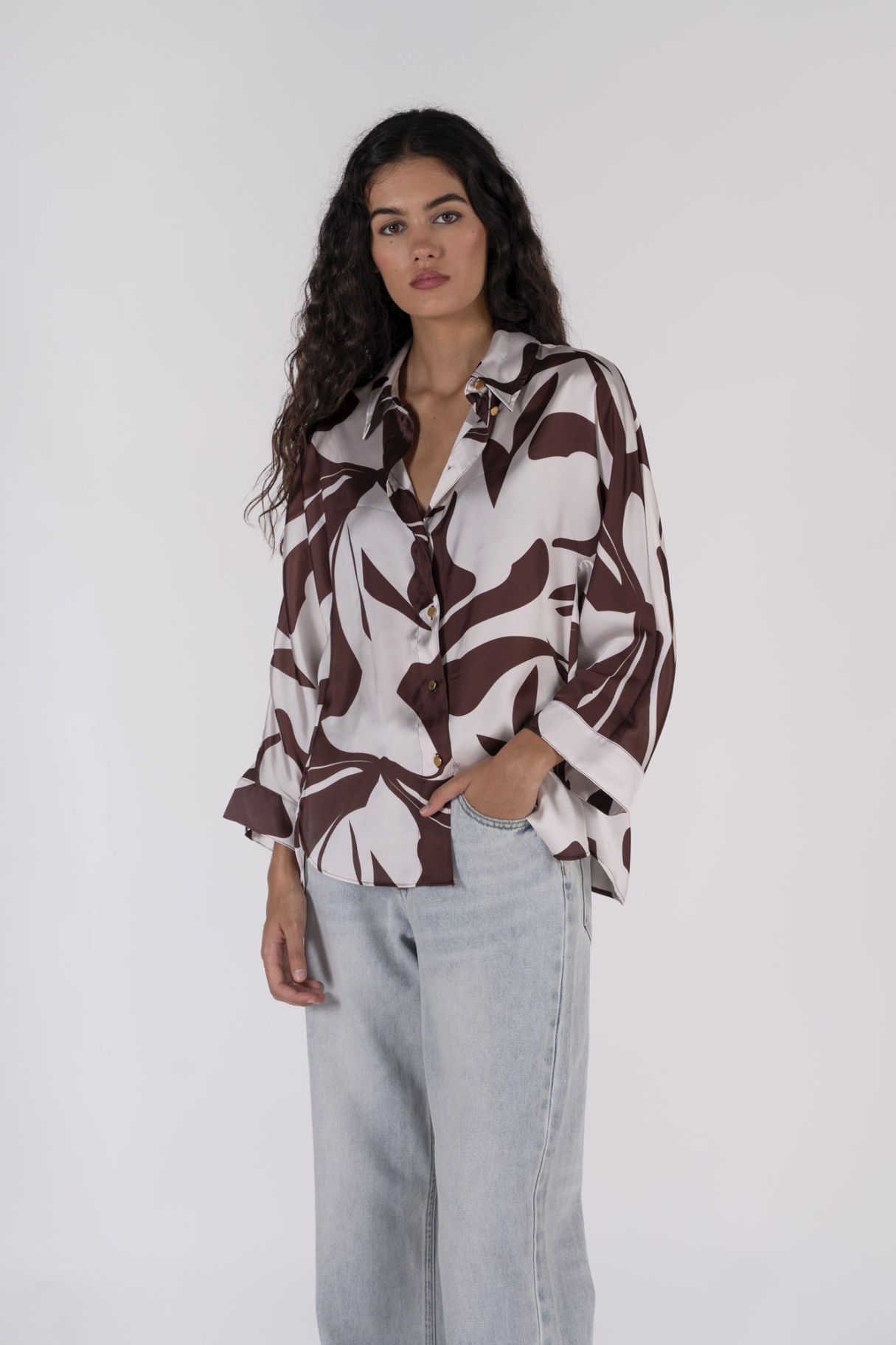 BLUSA DE CETIM ESTAMPADA